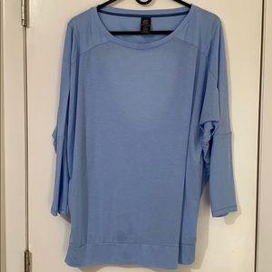 Open back active shirt